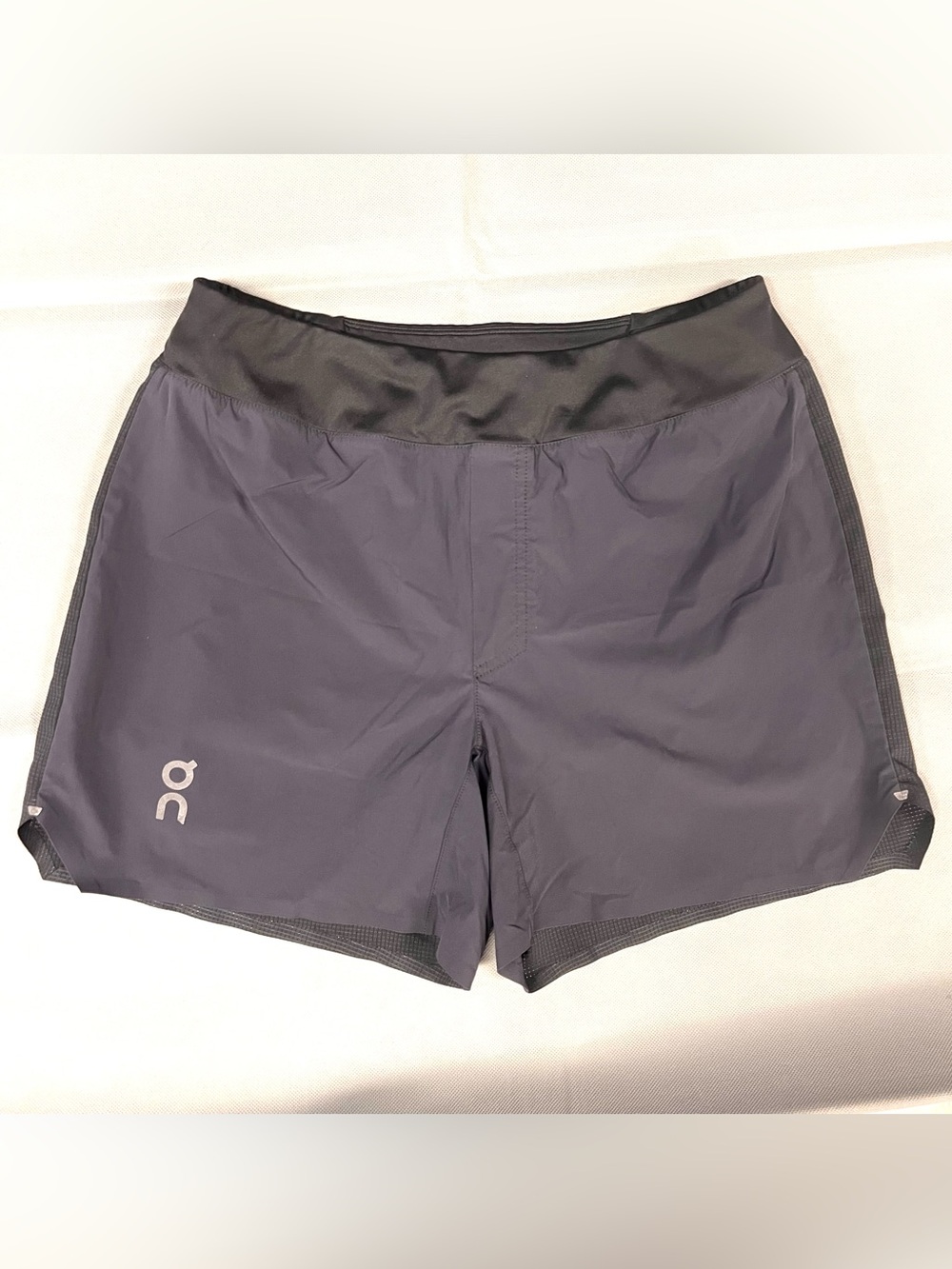 On Cloud Shorts Men's Small Lightweight Running Black Lined 5" Inseam